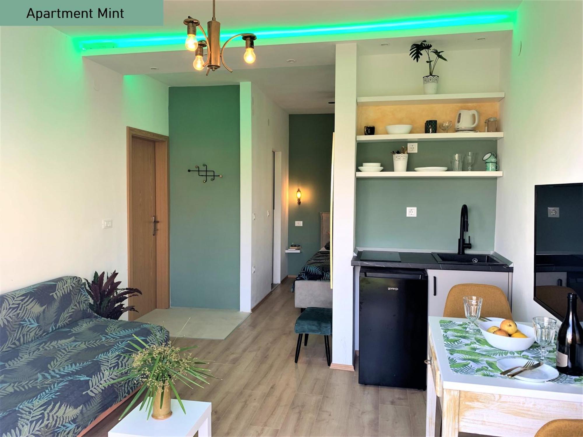 Apartments Garden House Подгора Экстерьер фото