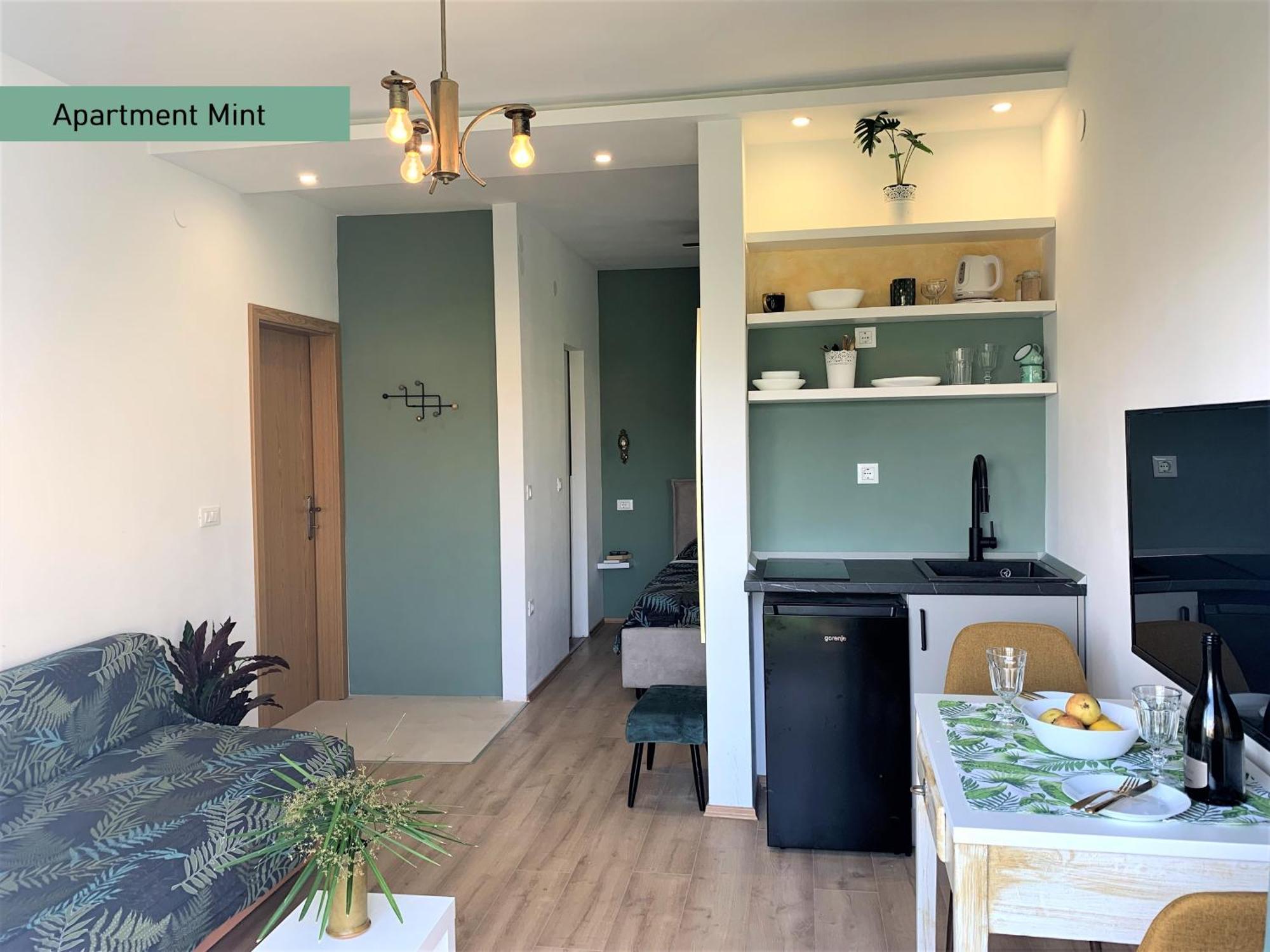 Apartments Garden House Подгора Экстерьер фото